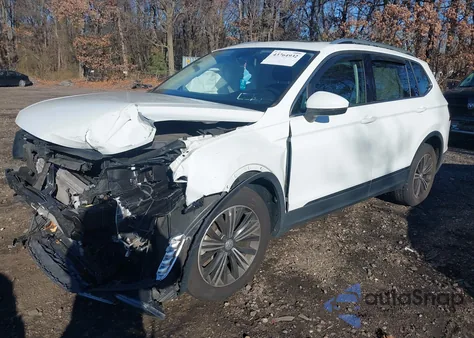 2019 Volkswagen Tiguan 2.0T Se/2.0T Sel/2.0T Sel R-Line/2.0T Sel R-Line Black z USA, uszkodzony, nr VIN 3VV2B7AX1KM123279